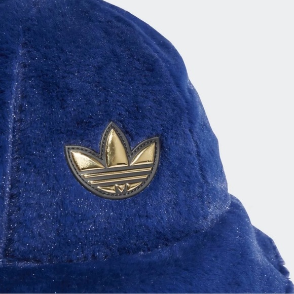 adidas Accessories - Adidas Originals SPRT Faux Fur Bucket Hat unisex worn only a couple of times.